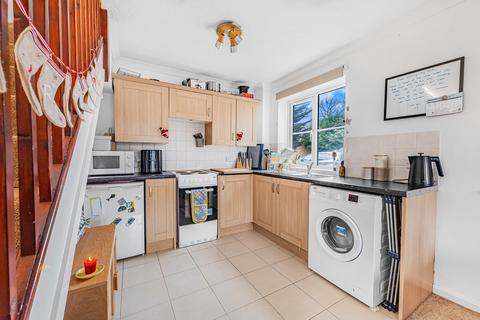 1 bedroom end of terrace house for sale, Windermere Close, EGHAM, TW20