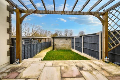 64 Barrymore Close, Langport, TA10 9TD