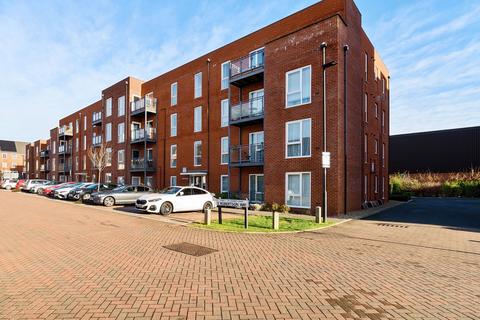 1 bedroom ground floor flat for sale, Leander Court, Basingstoke