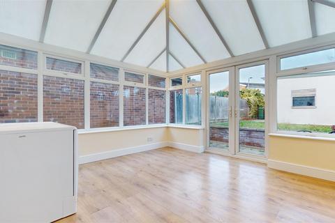 2 bedroom semi-detached house for sale, Regent Street, Bletchley, Milton Keynes