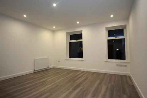 2 bedroom apartment to rent, Apartment on Gladstone Terrace, Barrowford