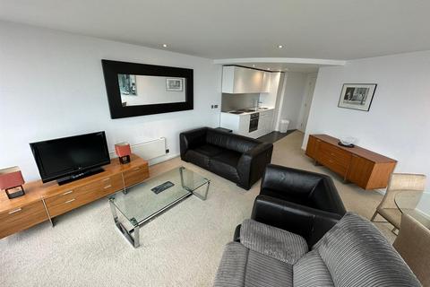 2 bedroom penthouse for sale, Water Lane, Leeds