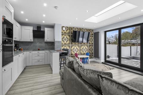 18 Glendevon Road, Childwall, Liverpool, L16 6AF