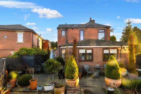 3 bedroom detached house for sale, Town Street, Carlton, Wakefield, West Yorkshire