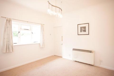 1 bedroom apartment to rent, Cookham Road, Maidenhead, Berkshire, SL6