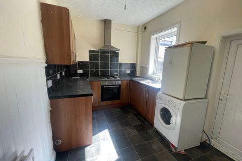 3 bedroom terraced house to rent, Union Road, Oswaldtwistle Accrington