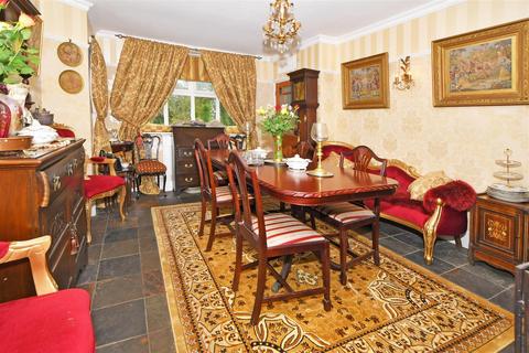 Ivy House Town Head, Foxt, Stoke-on-trent, ST10 2HW