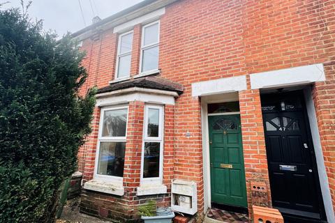 3 bedroom terraced house to rent, English Road, Southampton SO15