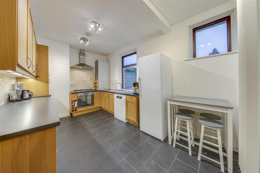 Kitchen / Dining