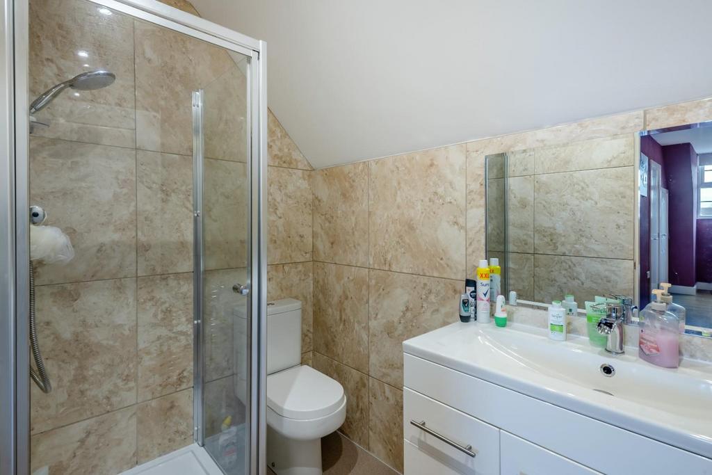 8630041-interior21.jpg