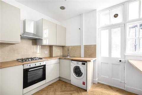 4 bedroom apartment to rent, New Cross Road, London, SE14