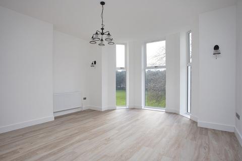 2 bedroom apartment to rent, Augusta Gardens, Folkestone, CT20