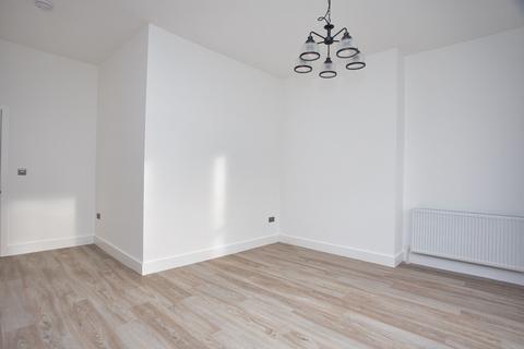 2 bedroom apartment to rent, Augusta Gardens, Folkestone, CT20