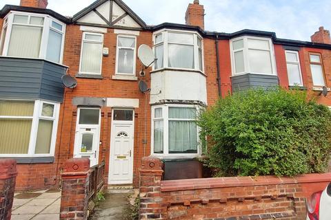 3 bedroom terraced house to rent, Dorset Road, Levenshulme