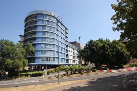 2 bedroom apartment to rent, The Exchange, Woking GU22