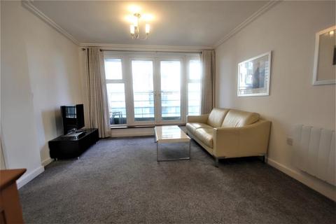 2 bedroom apartment to rent, The Exchange, Woking GU22