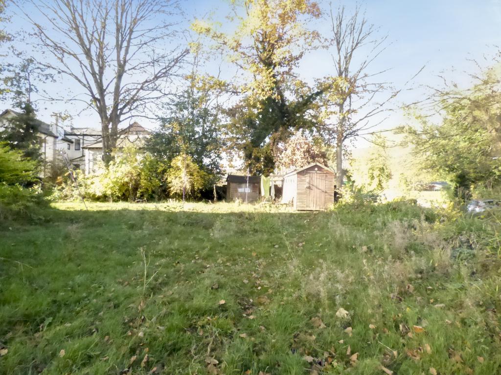 Building Plot