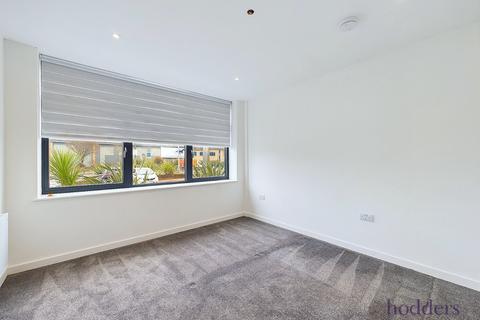 2 bedroom duplex to rent, London Road, Staines-upon-Thames, Surrey, TW18