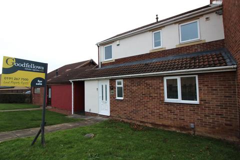 3 bedroom semi-detached house for sale, Milecastle Court, Newcastle Upon Tyne NE5