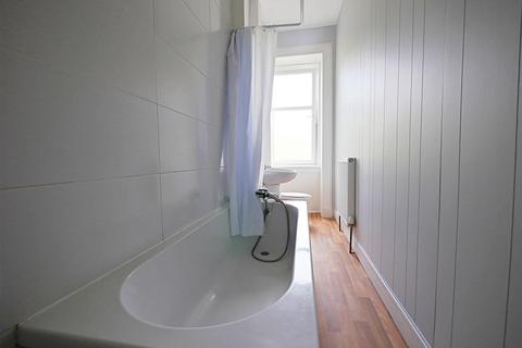 1 bedroom flat to rent, Tollcross Road, Glasgow