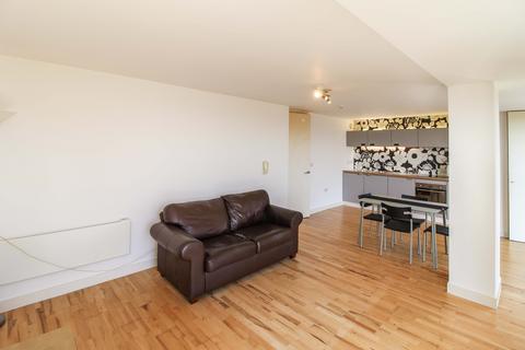 1 bedroom flat to rent, Emmeline Tower, Manchester, M40