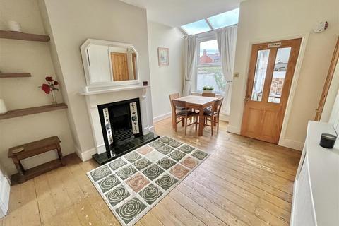 2 bedroom terraced house for sale, Wolseley Road, Sale