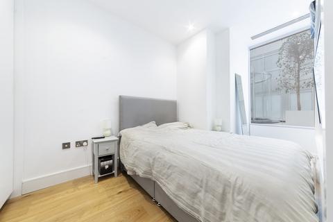 Studio to rent, Staines Road, Hounslow TW3