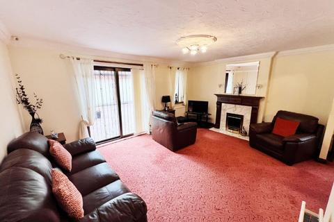 3 bedroom detached bungalow to rent, Colwell Court, Newton Aycliffe