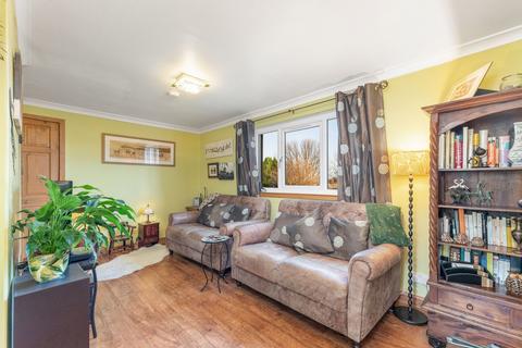 1 bedroom flat for sale, 21/4 Christian Crescent, Edinburgh, EH15 3AD