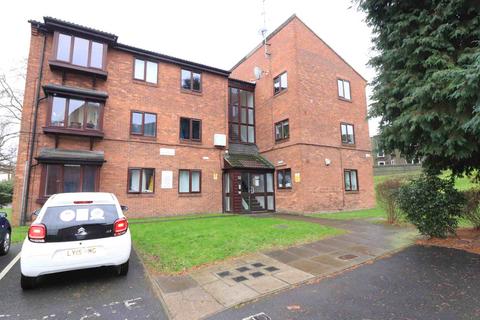 2 bedroom flat to rent, Ashurst Close, London