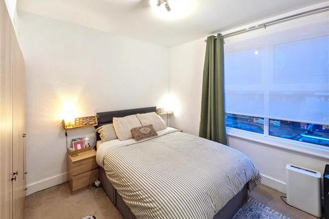 2 bedroom terraced house to rent, Silverdale Road, Tunbridge Wells