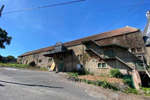 Industrial unit to rent, The Old Malthouse, Westbury, BA13 3SF