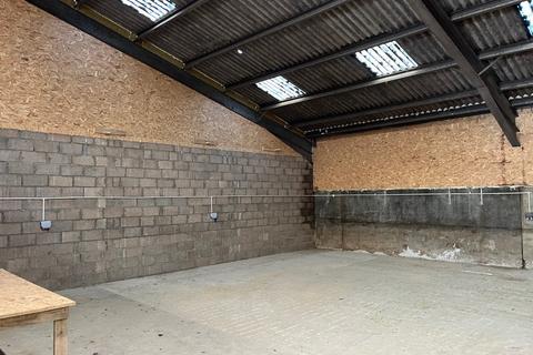 Industrial unit to rent, Unit D3, Winterwell Yard, Chesterblade, Shepton Mallet, BA4 4QZ