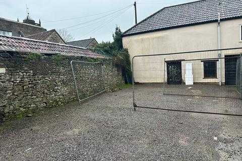 Retail property (high street) to rent, Former Lloyds Bank Building, 5, High Street, Shepton Mallet, BA4 5AB