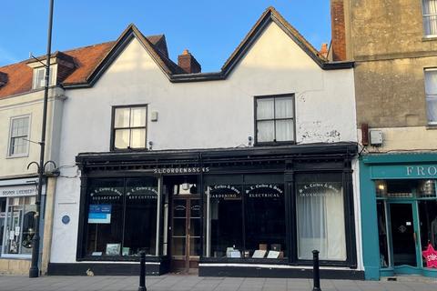 Retail property (high street) to rent, 4 High Street, Warminster, BA12 9AE