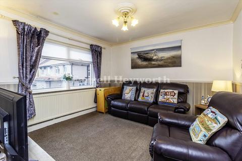 2 bedroom flat for sale, Coniston Court, Morecambe LA4