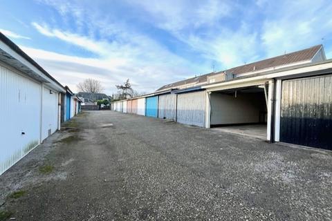 Garage to rent, Broomhill Road, Aberdeen AB10