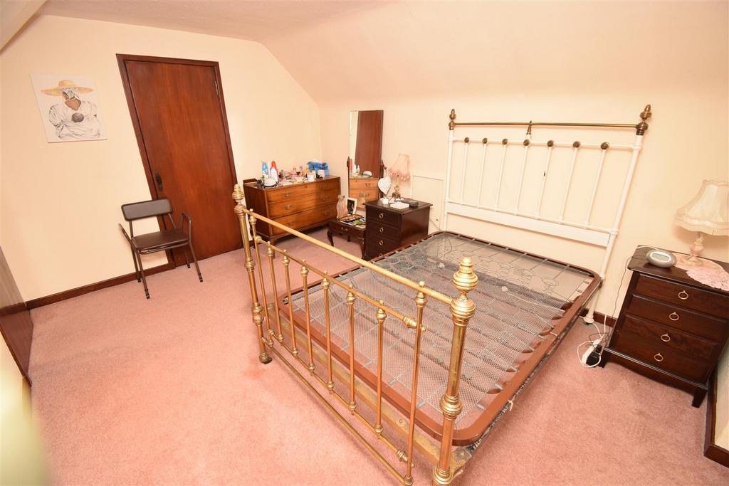 Bedroom one.jpg