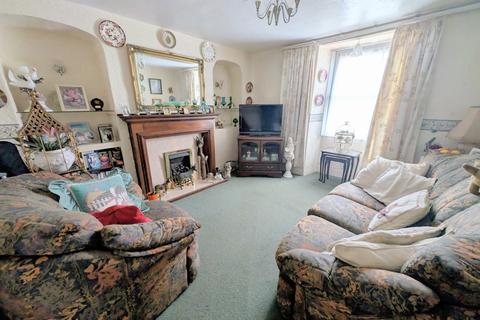 4 bedroom end of terrace house for sale, Hayle Terrace, Hayle, Cornwall, TR27 4BT