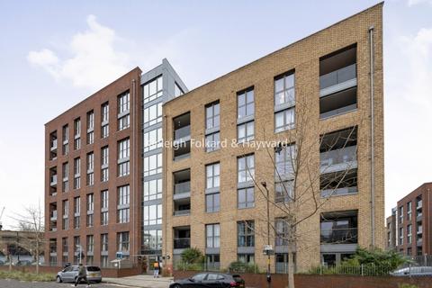 2 bedroom apartment to rent, Dower Court Silwood Street SE16