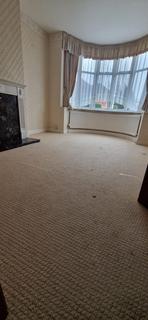 3 bedroom semi-detached house to rent, Westridge Road, Birmingham B13