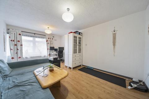 1 bedroom flat for sale, Selhurst Road, South Norwood