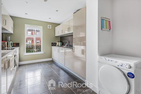 43 Seals Drive, Ackworth, Pontefract, WF7 7FQ