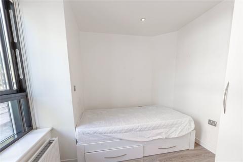 Studio to rent, St. Stephens House, Bristol BS1