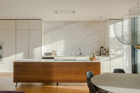 4 bedroom penthouse for sale, Wood Crescent, London
