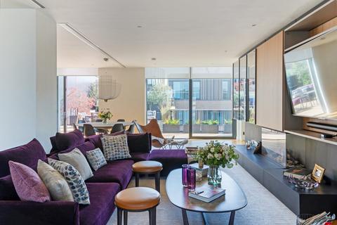 4 bedroom penthouse for sale, Wood Crescent, London