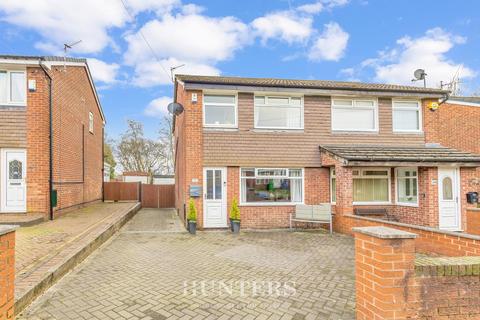 3 bedroom semi-detached house for sale, Glenwood Drive, Middleton M24