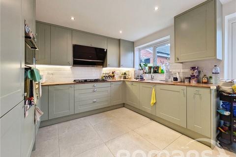 12 Fullbrook Avenue, Spencers Wood, Reading, RG7 1FF