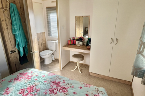 2 bedroom static caravan for sale, Bamburgh  Bamburgh