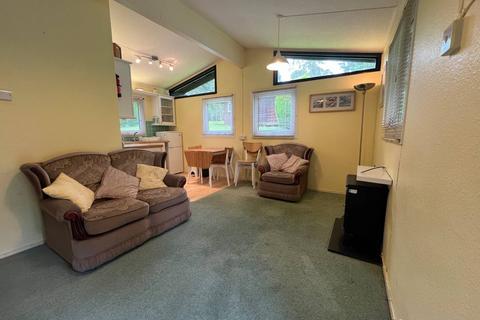 2 bedroom lodge for sale, Cenarth Newcastle Emlyn